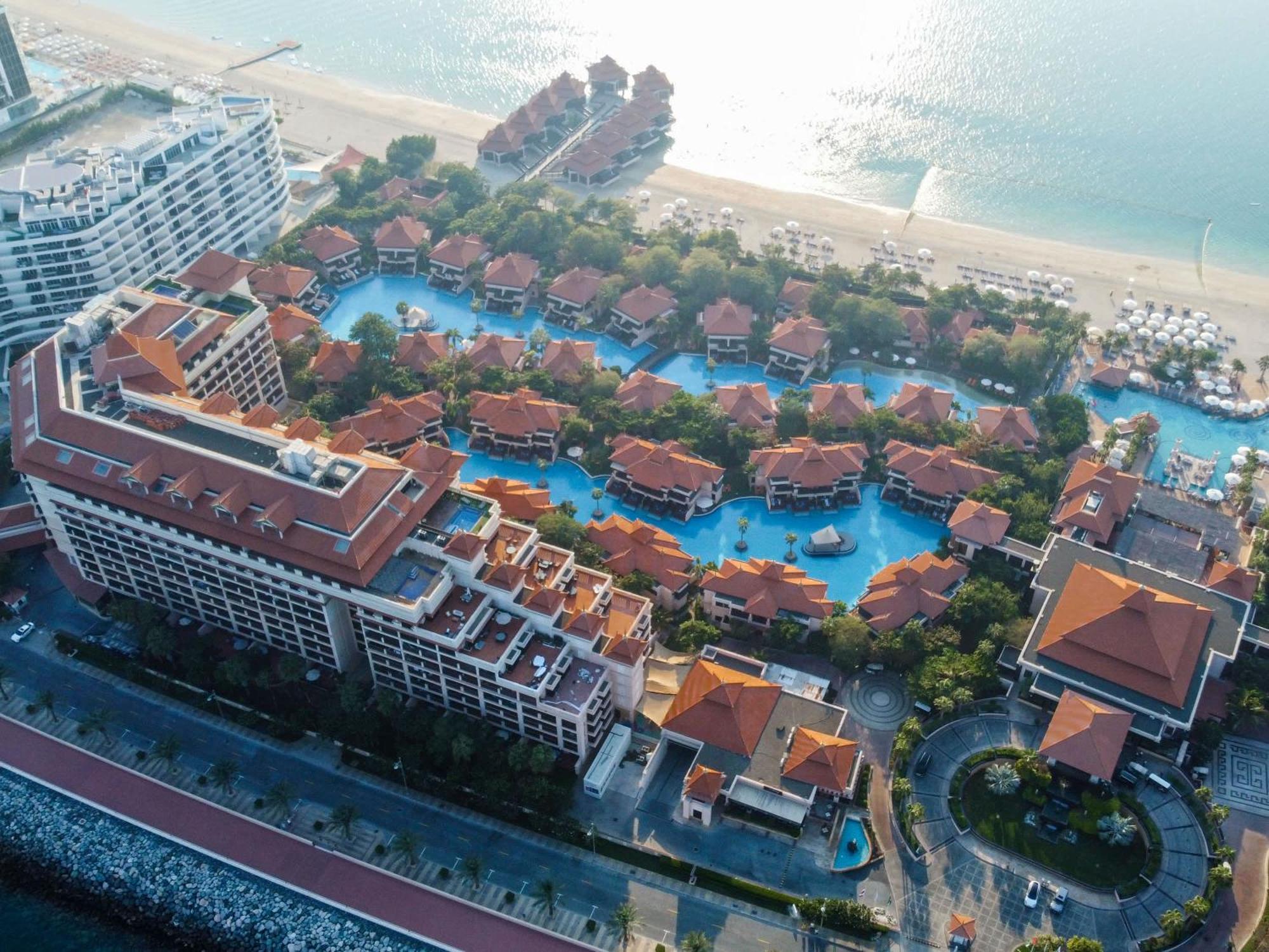 Lovely 1 Bedroom Apartment At 5 Star Resort Dubai Exteriör bild